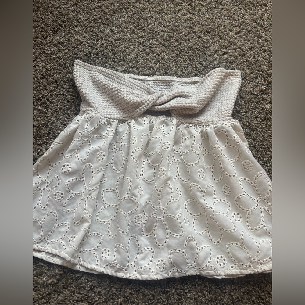 White Floral Eyelet Top strapless